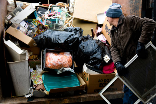 Best Estate Cleanout Services  in Le Roy, IL